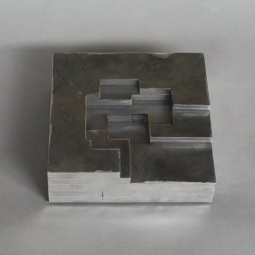 Amor d'espais I, Acer, 20 x 20 x 6 cms. 2006_w600_h600